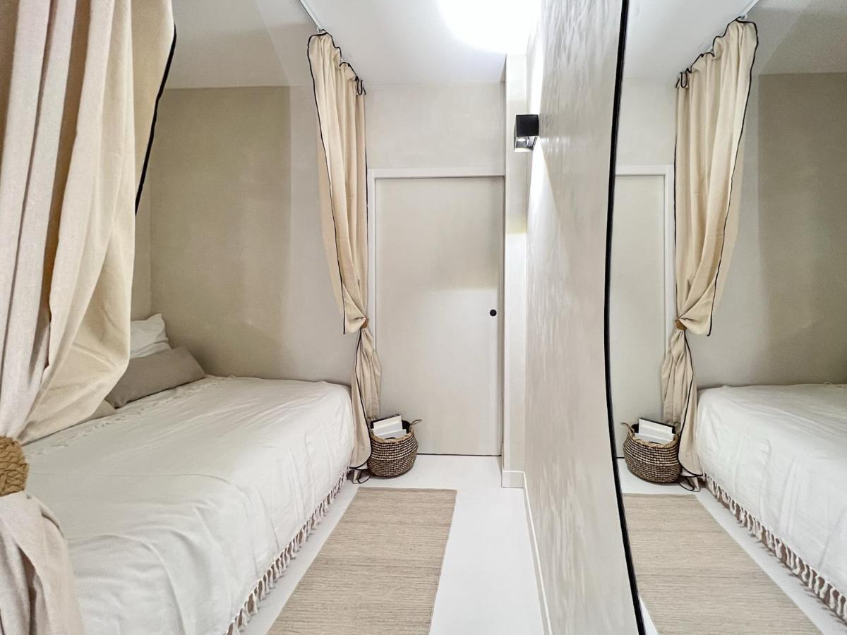 Superb Apartment Palais Royal Louvre Museum Free Netflix パリ エクステリア 写真